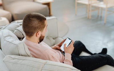 Kontantkort eller abonnemang? Expertens svar